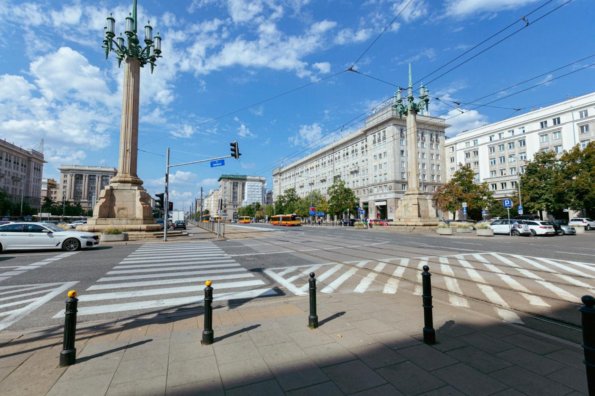 Plac Konstytucji 6 Grey - Bezplatny Garaz Podziemny - Free Parking - Apartament Dla 4 Osob วอร์ซอ ภายนอก รูปภาพ