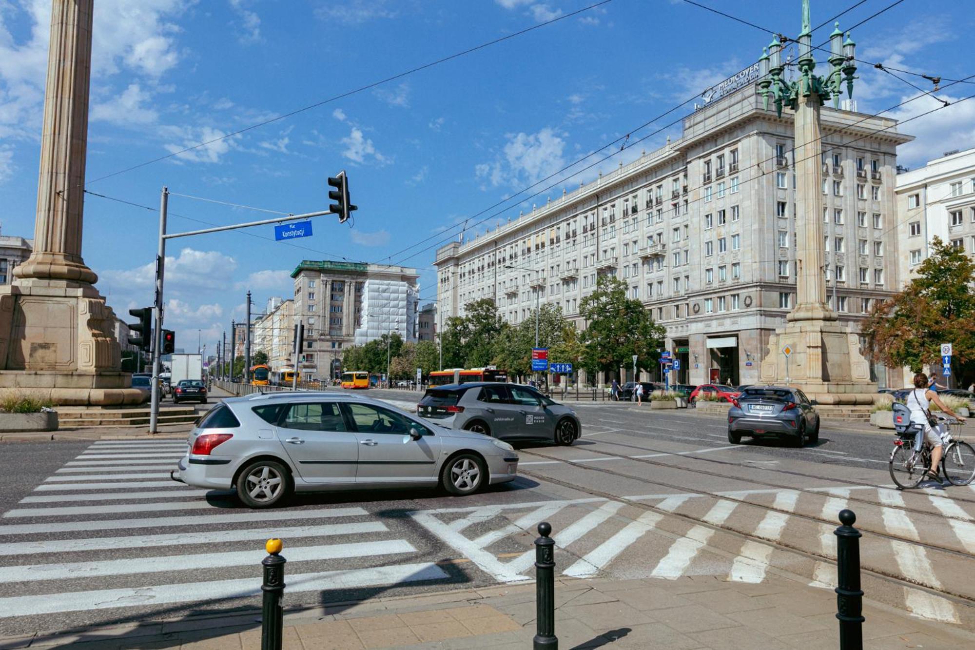 Plac Konstytucji 6 Grey - Bezplatny Garaz Podziemny - Free Parking - Apartament Dla 4 Osob วอร์ซอ ภายนอก รูปภาพ